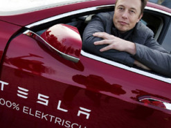 Офіс або звільнення. Ілон Маск ставить ультиматум співробітникам Tesla