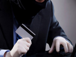 Фейкові сайти та гра на довірі: пастки шахраїв у 2021 році