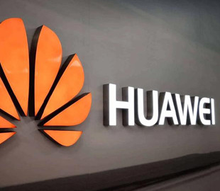 Huawei подстраховалась на случай потери доступа к производителю процессоров из-за санкций США