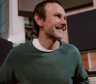 Святослав Вакарчук из "Океана Эльзы" похвастался "подарком" от Илона Маска (фото)