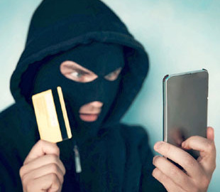 В Днепре фейковые СБУшники списывают деньги с чужих кредиток