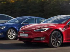 Названа причина внезапных ускорений электрокаров Tesla