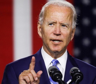 Байден подписал распоряжение об усилении контроля над технологическими гигантами