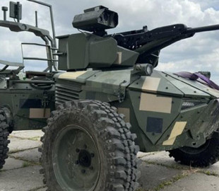 ЗСУ вже використовують наземний бойовий дрон Ironclad на фронті