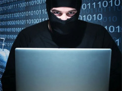 Шахраї маскуються під банки у Telegram: нова схема обману