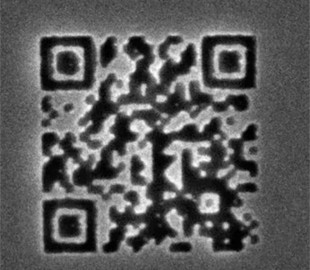 Найменший QR-код у світі та керамічне зберігання даних