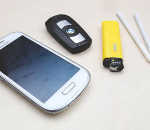 Эксперты приравняли зависимость от смартфонов к курению