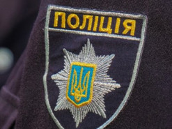 Інтернет-аферист ошукував українців на продажі дров