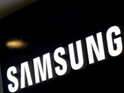 Samsung случайно опубликовала твит с iPhone незадолго до презентации Galaxy S21