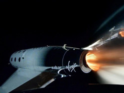 Virgin Galactic разыграет два билета в космос