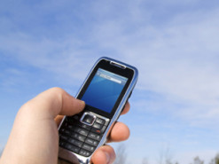 Вышки мобильной связи повредили в Харьковской области: масса людей осталась без связи