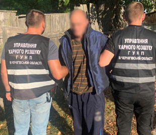 Відмовилася дати алкоголь: на Чернігівщині затримали 44-річного чоловіка, який зарізав пенсіонерку