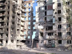 Без слез смотреть невозможно: так живут в Мариуполе после прихода "освободителей". Фото