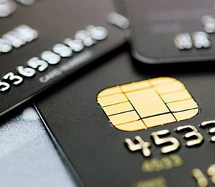 Псевдоработник банка обманул мужчину на 26 тысяч гривен