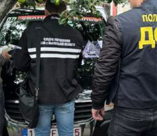 На Львівщині викрили злочинну групу, що торгувала автомобілями для ЗСУ