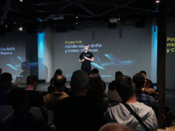 Україна вдосконалює тактичні середньорадіусні БПЛА для фронту