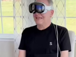 Гарнітуру Apple Vision Pro під’єднали до мозку людини за допомогою імпланту Synchron