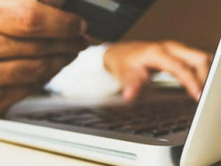 "Сюрпризи" в іноземних онлайн-магазинах: чому заплатити доведеться більше, ніж зазначено на ціннику