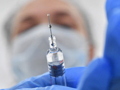 В Украине начали вакцинировать работников почты