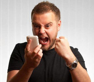 Связь во время войны: как максимально сэкономить заряд смартфона