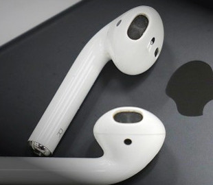 Производители клонов AirPods обошли защиту iOS 13