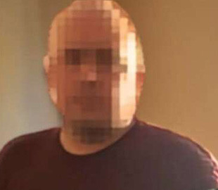 На Дніпропетровщині чоловік схиляв школярку до інтимного листування