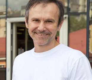 Вакарчук передал харьковским военным Starlink (ФОТО)