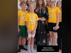 Наталія Могилевська викликала чутки про вагітність через фото у вишиванці