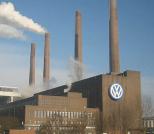 Tesla становить загрозу для існування Volkswagen