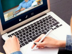 Дистанционное обучение поддерживает только треть украинцев