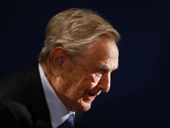 Facebook работает на Трампа: Сорос обвинил президента США в сговоре с Цукербергом