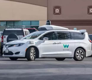 Беспилотники Waymo массово приезжают в один тупик в Сан-Франциско