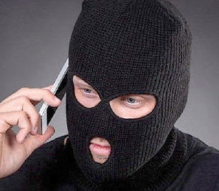 Фейковый мэр Шостки выманил у старушки более 9000 гривен