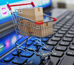 Девушка насмешила неудачной интернет-покупкой