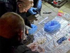 25-річного закладчика спіймали у Львові із 850 пакетиками наркотиків