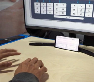 Samsung представила виртуальную клавиатуру раньше Apple