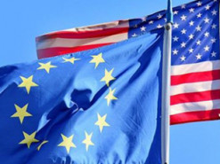 Євросоюз синхронно зі США змінює посла в Росії