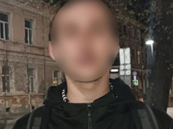 18-річний хлопець вкрав з магазину понад 60 SIM-карт