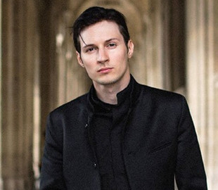 Автограф основателя Telegram Павла Дурова в книге его отца продают за 7,3 млн грн