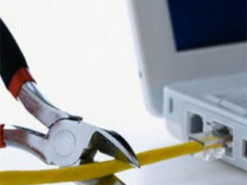 Россиянам запретят зарубежный интернет с 2021 года