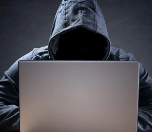 Майже 30 тисяч гривень втратила жінка, яка купувала валюту через інтернет