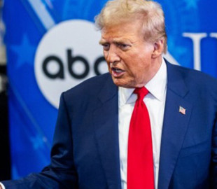 Трамп зустрінеться із керівниками техногігантів, щоб оговорити вплив тарифів - Bloomberg