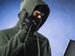 Телефонный мошенник обманул женщину на 18 тысяч гривен