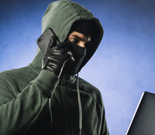 Телефонный мошенник обманул женщину на 18 тысяч гривен