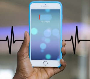 Задержек при замене батарей в старых iPhone больше нет