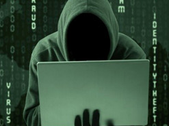 Польша подверглась масштабной кибератаке: премьер созывает закрытое заседание парламента