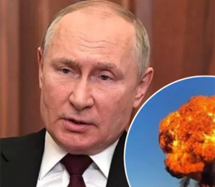 Осунувшийся и весь в морщинах. Путин из бункера угрожает Украине новыми ударами (фото)