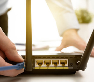 Как поменять пароль на роутере