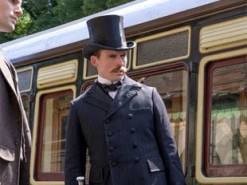 Семья Артура Конан Дойла подала в суд на Netflix из-за фильма "Энола Холмс"