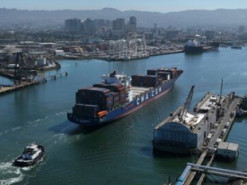 Нові мита Байдена спонукають Китай до рішучих дій, – Bloomberg